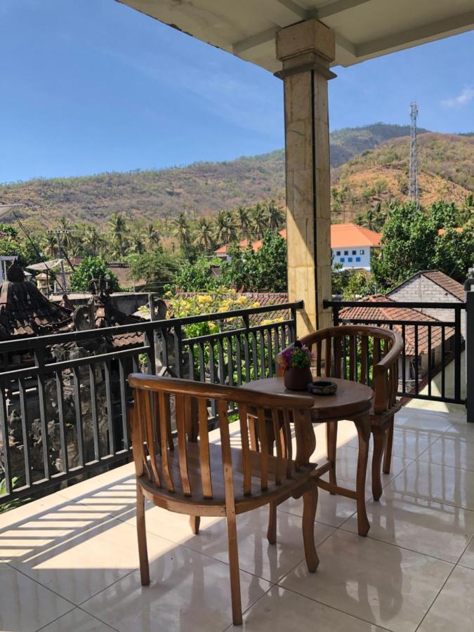 Tira Amed Homestay Esterno foto
