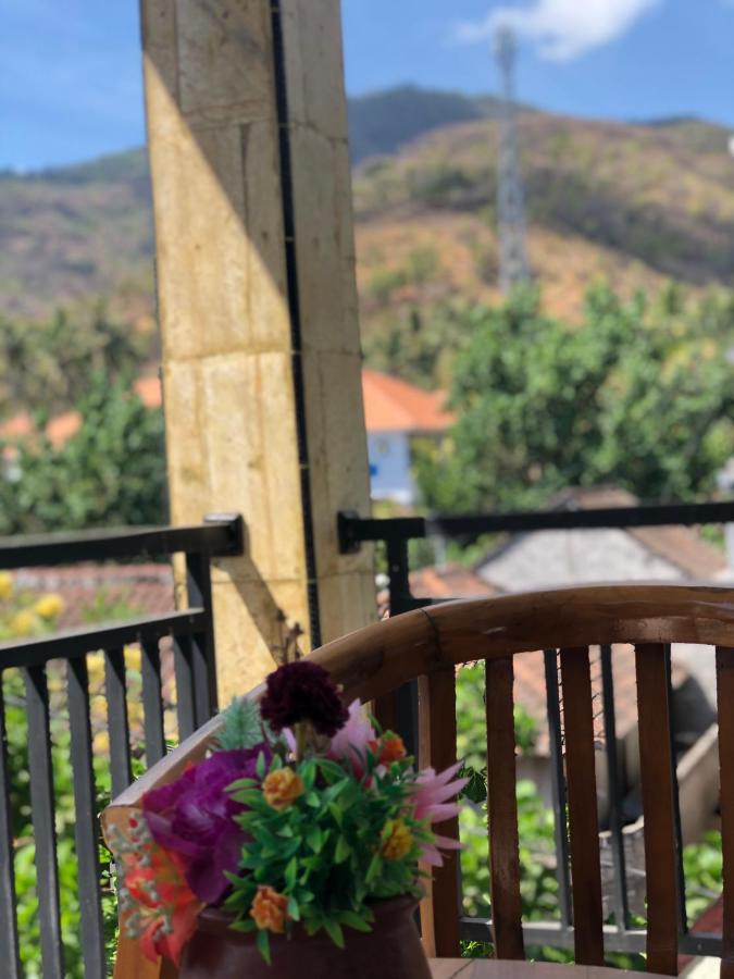 Tira Amed Homestay Esterno foto