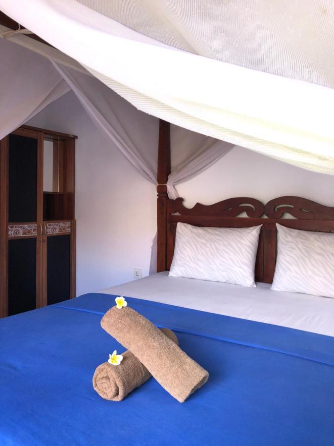 Tira Amed Homestay Esterno foto