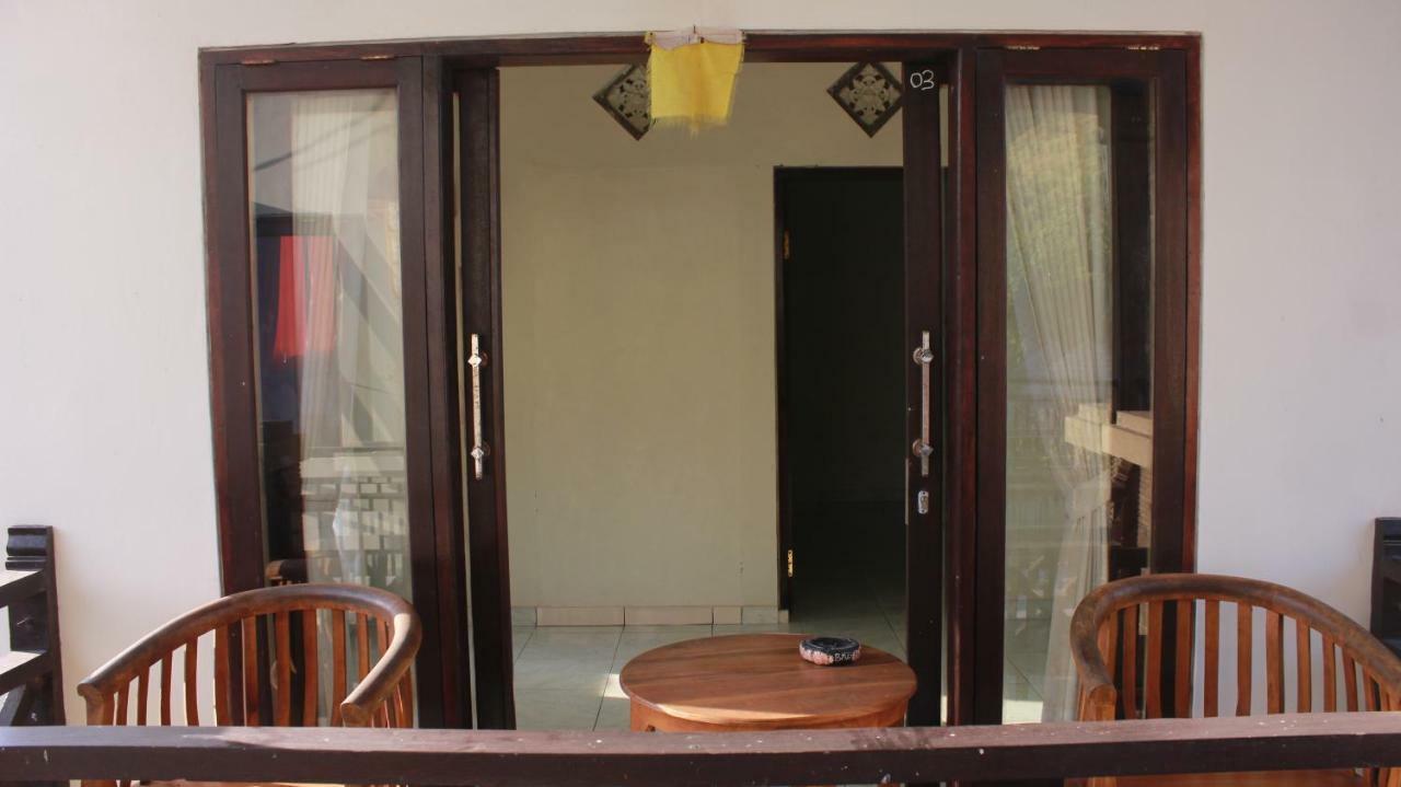 Tira Amed Homestay Esterno foto